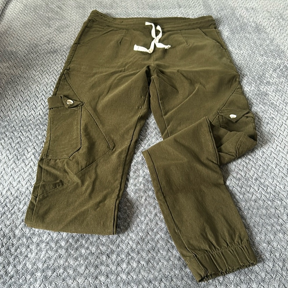 Green olive color cargo pants